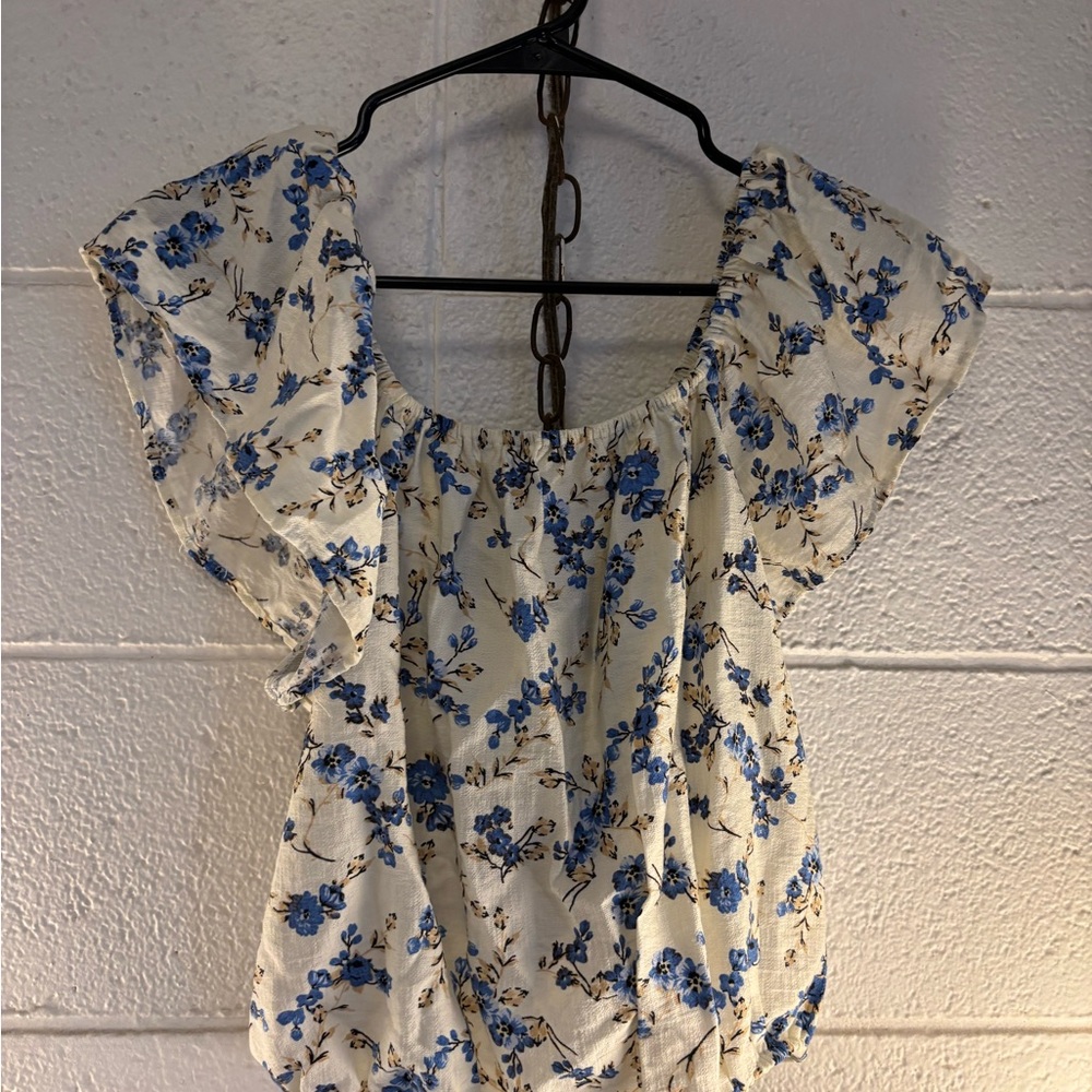 A New Day White and Blue Floral Ruffled Blouse